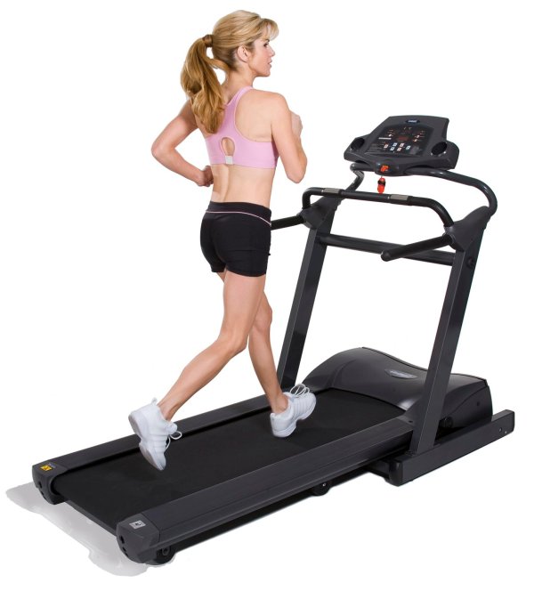 Smooth 7.6HR Pro treadmill